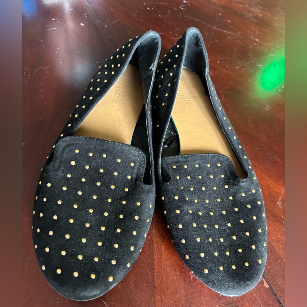 Black studded flats🖤